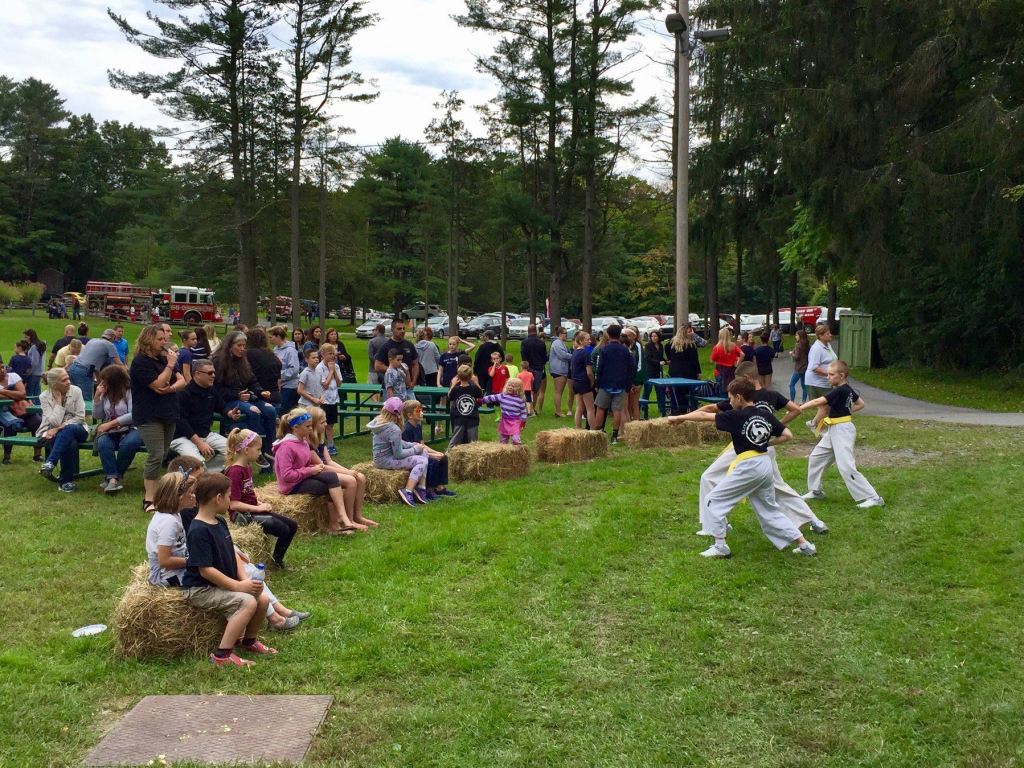 Hyde Park Recreation Annual Community Day & Fallfest at Hackett Hill Park