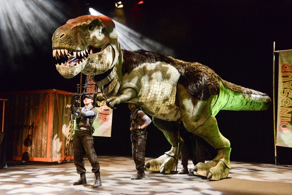 Dinosaur World Live at MJN