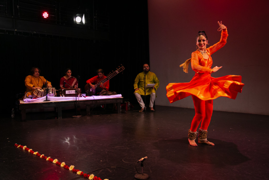 Stissing Center Presents Dancer Rachna Nivas: "Unedited"