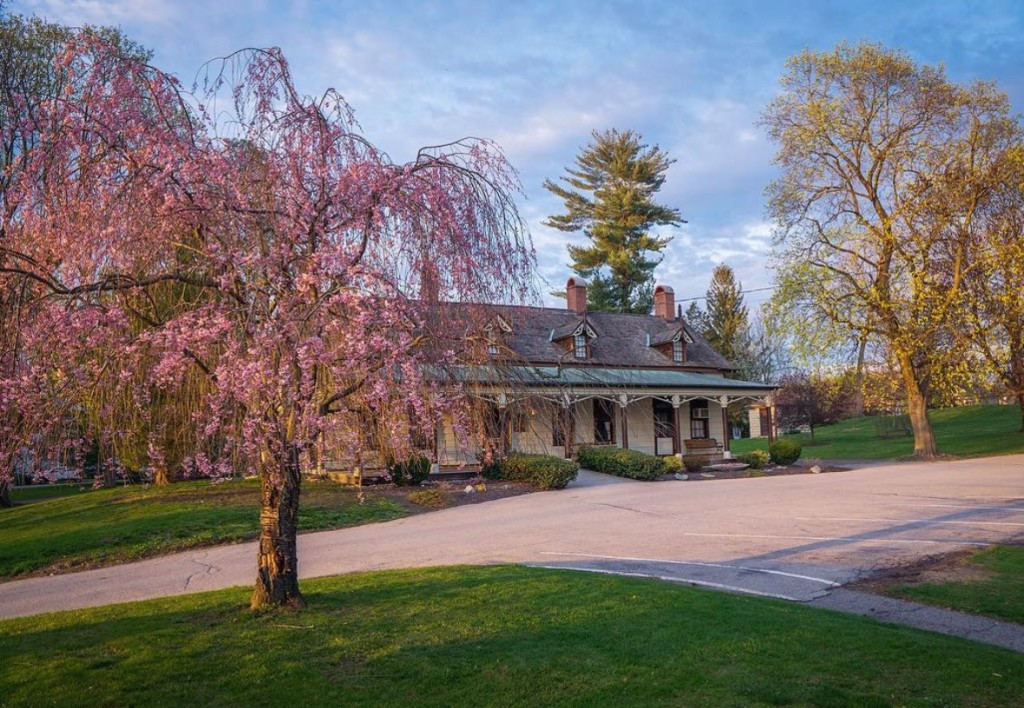 Guided Tours of the 1741 Mesier Homestead Historic Site in Wappingers Falls