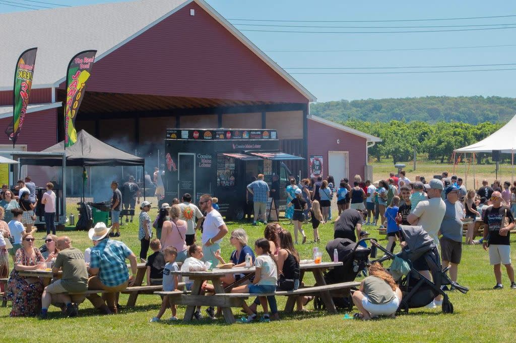 BBQs & Brews Festival at Barton Orchards