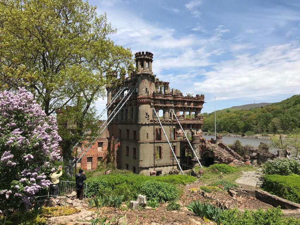 Bannerman Castle Memorial Day Cruise & Walking Tour