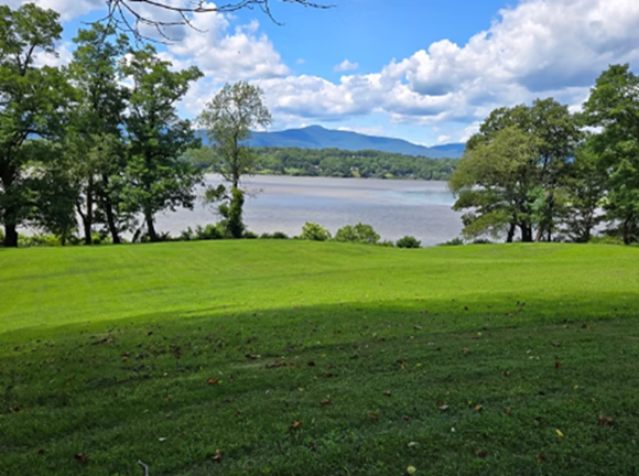 Gardens and Grounds: The Evolving Landscape of Clermont Walking Tour and Talk