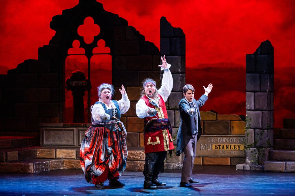 Gilbert & Sullivan Players Present "The Pirates of Penzance" at the Bardavon 1869 Opera House
