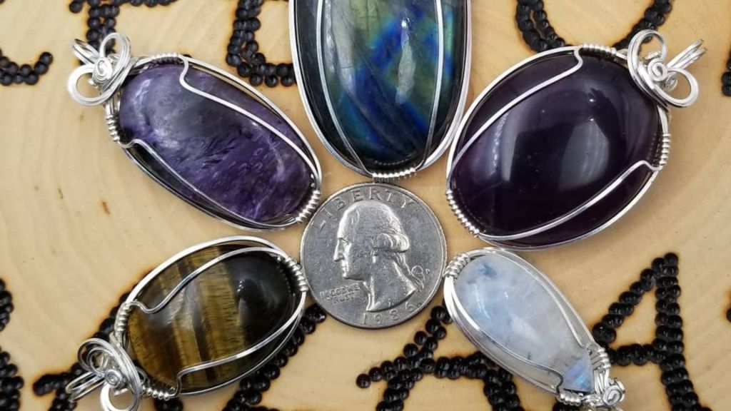 Learn Basic Wire Wrapping Techniques to Make Jewelry
