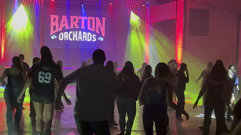 Country Line Dancing at Barton Orchards