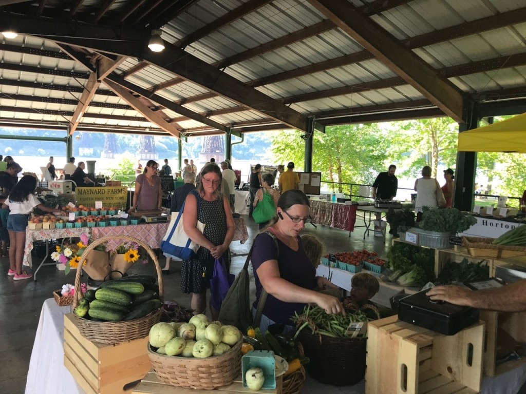 Poughkeepsie Waterfront Market