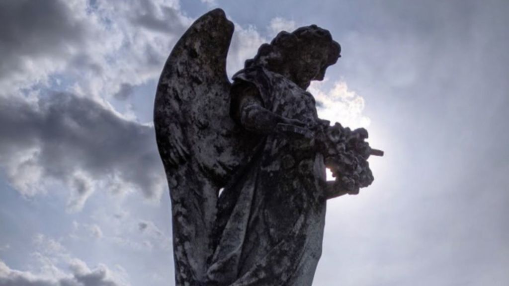 Historic Red Hook Kicks Off Annual Cemetery Crawl