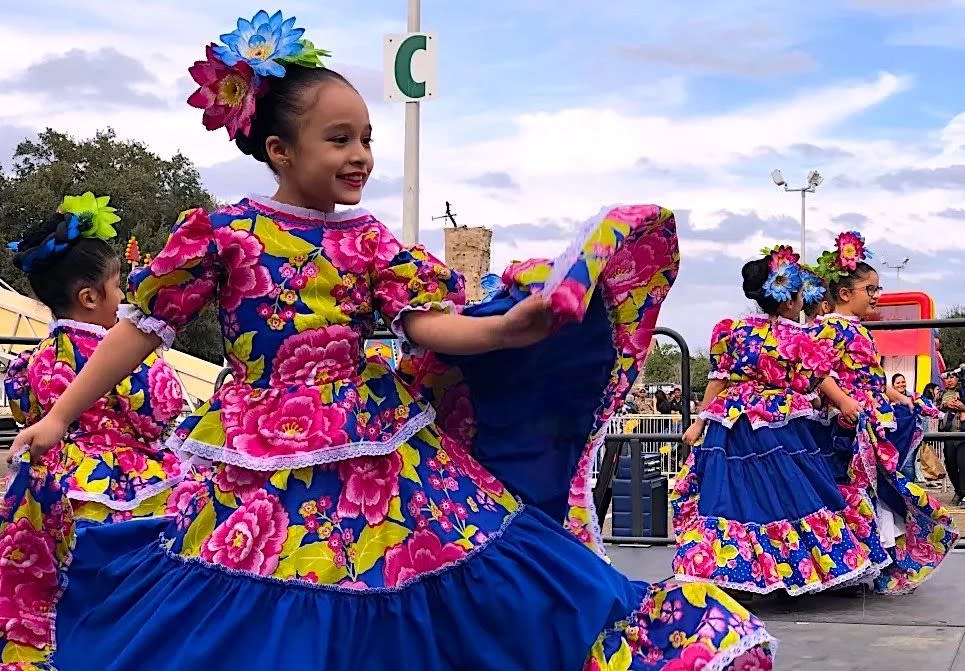 Stissing Center Presents "The Dances of Chihuahua" Children's Program