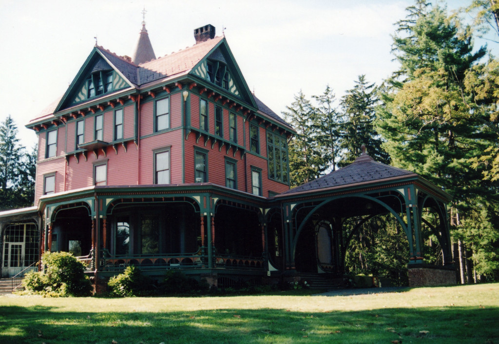 Garden and Landscape Tour at Wilderstein Historic Site