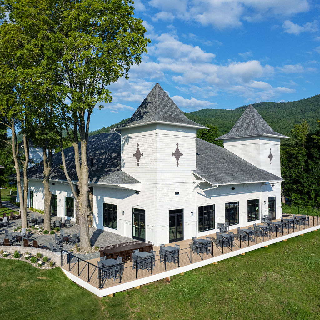 Fort William Henry Hotel