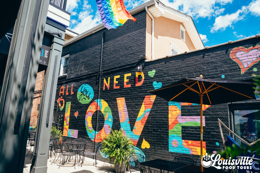 Queer Louisville: Kentucky LGBTQ+ History Walking Tour with Cocktail