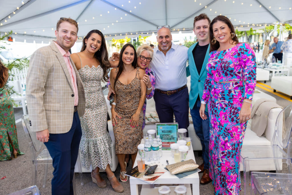 Photo : Soirée sur Antique Row