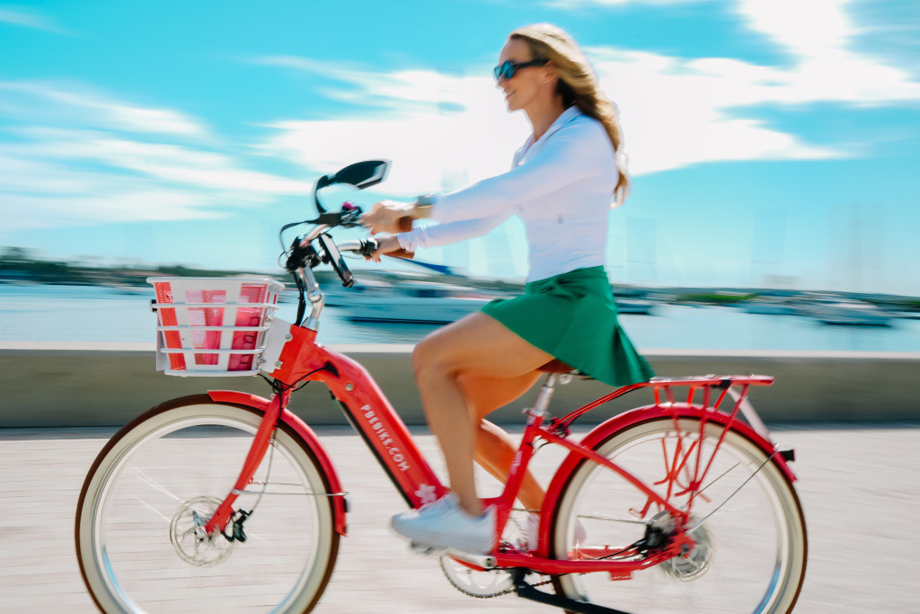 Scenic Group Bike Tour photo