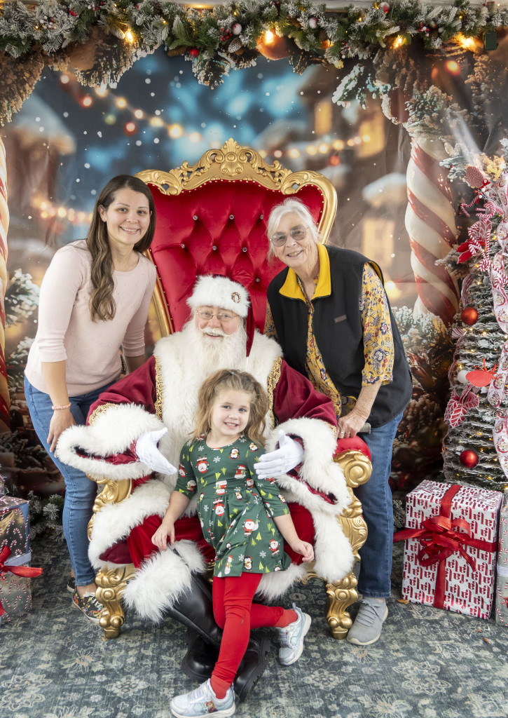 Snapshots with Santa photo
