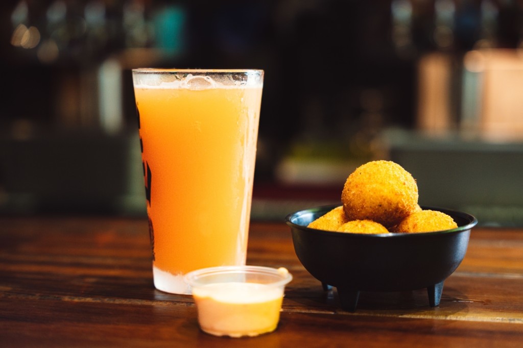 Foto del tour de cena y bebidas en Delray Beach