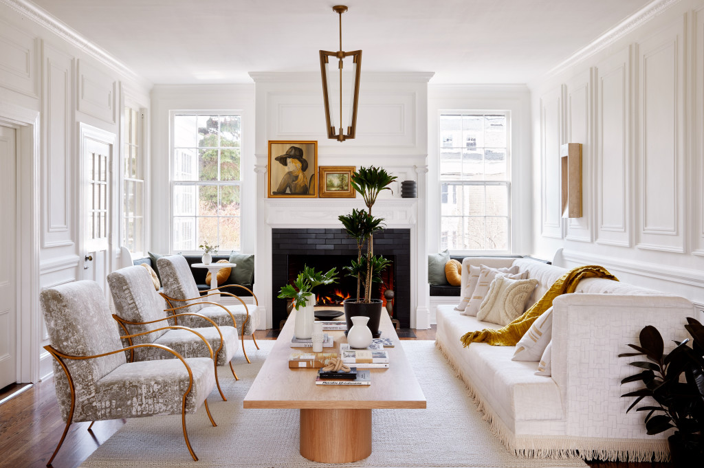 Living Area. Photo Credit: Read McKendree
