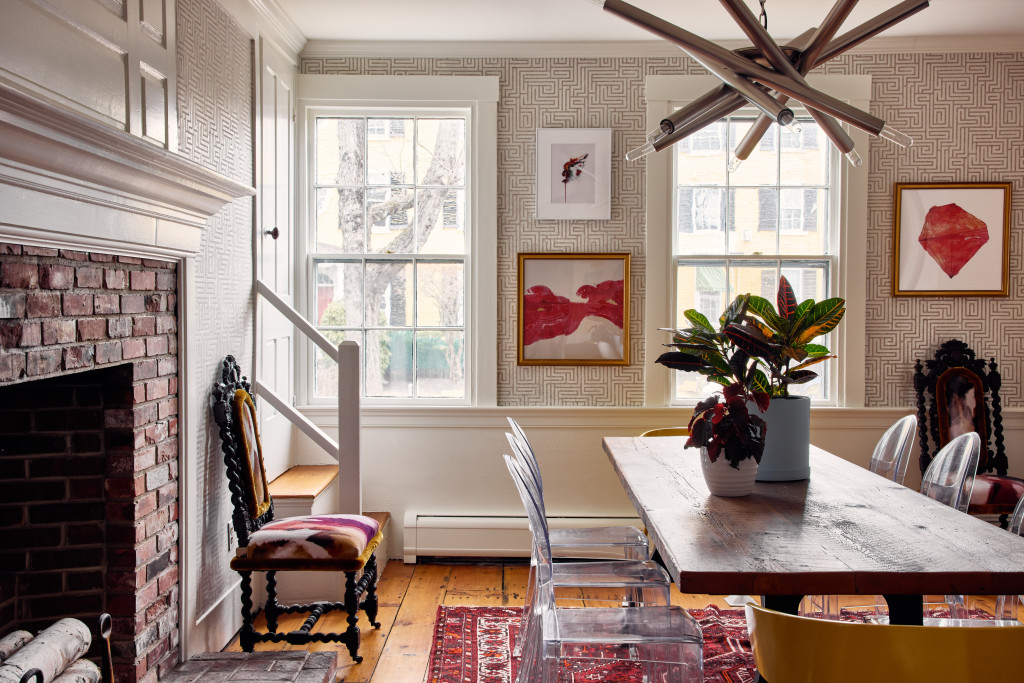 Living Area. Photo Credit: Read McKendree