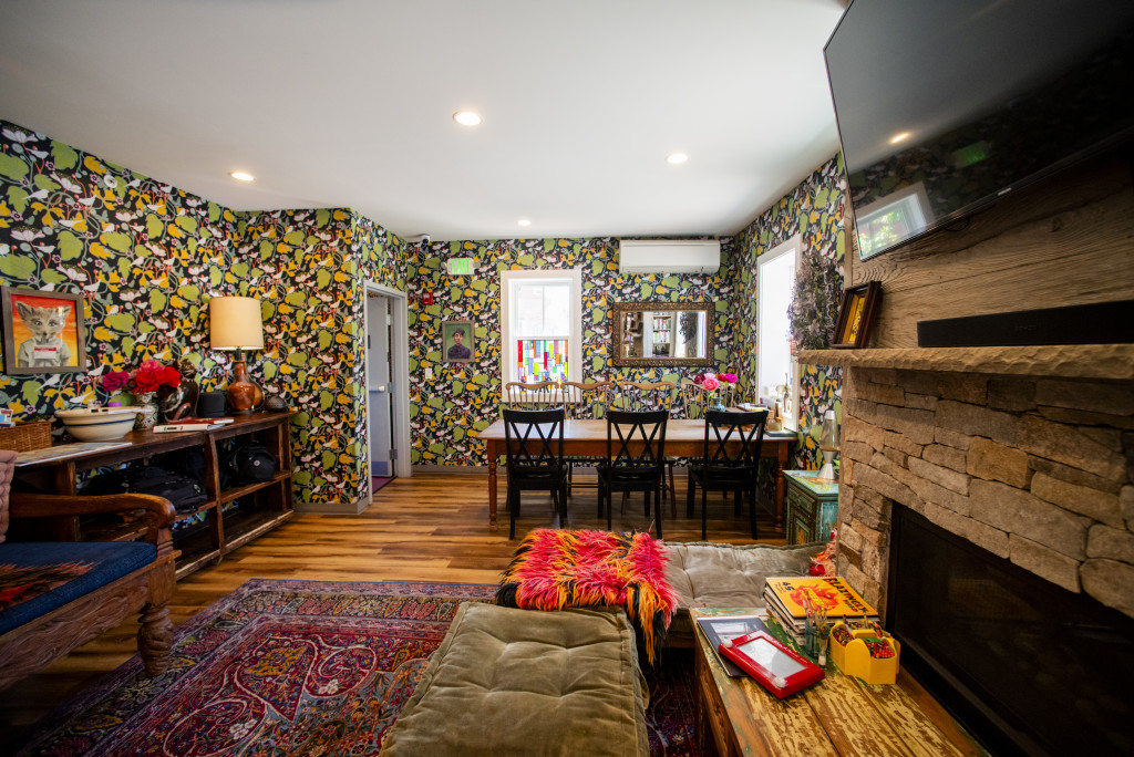 Lobby Area. Photo Credit: Capshore Photography