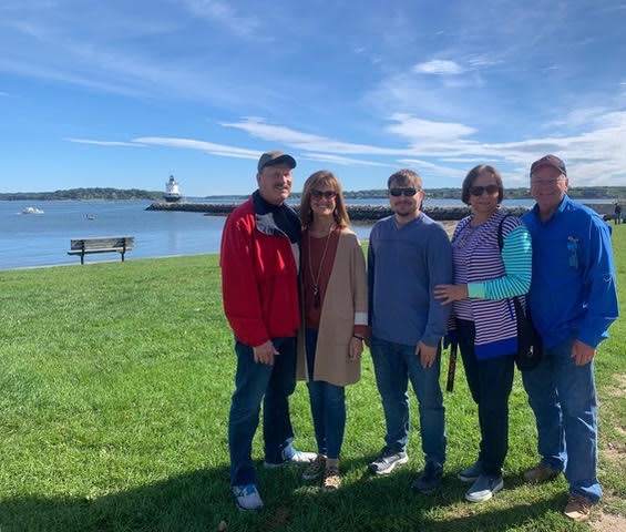 Group at Spring Point Ledge Light. Photo Credit: Maine Day Trips & Tours