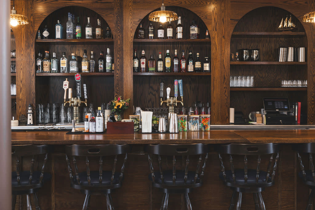 Bar. Photo Credit: Jenn Bravo