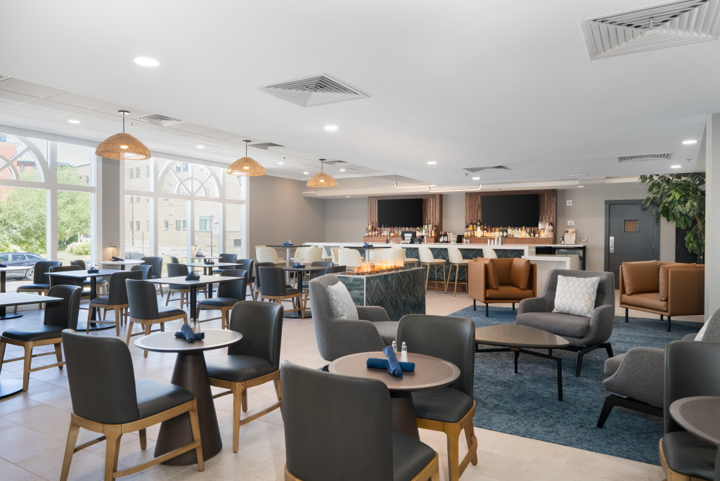 Local Toast. Photo Credit: Holiday Inn by the Bay