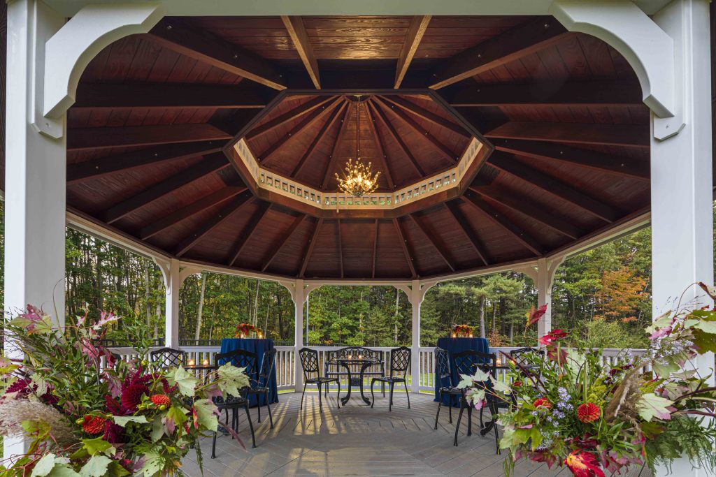 Gazebo. Photo Credit: Portland Sheraton at Sable Oaks