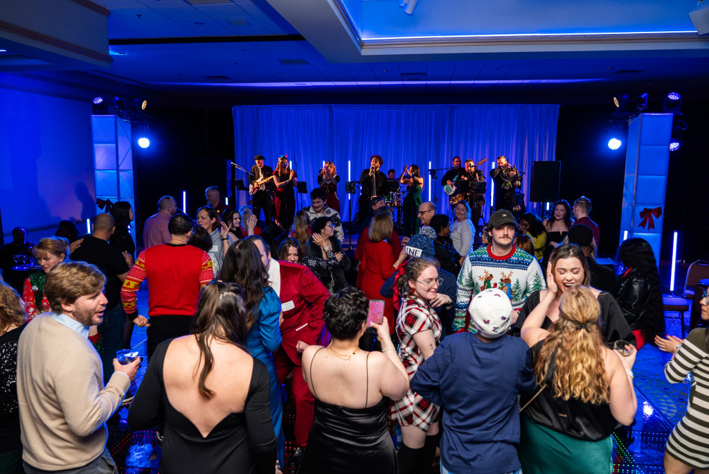 People Dancing. Photo Credit: Holiday Inn by the Bay