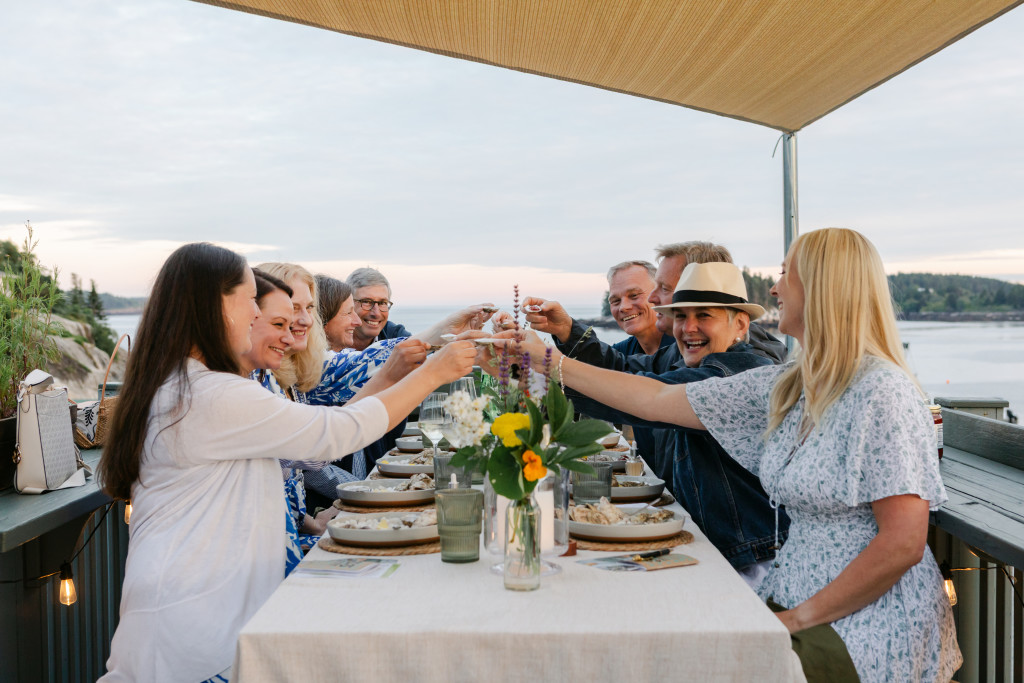 Group Oyster Tasting. Photo Credit: Greta Tucker Photography