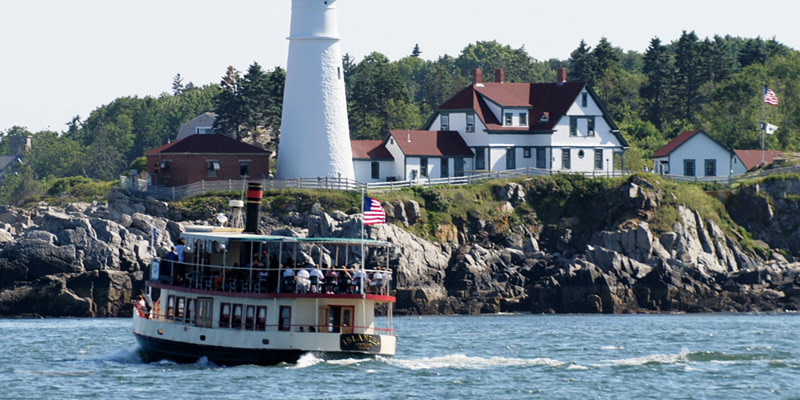 Tour Boat by PHL. Photo Credit: Portland Discovery Land & Sea Tours