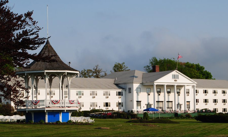 Main Inn. Photo Credit: Poland Spring Resort