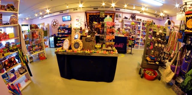 The Black Cat Shoppe – photo 3