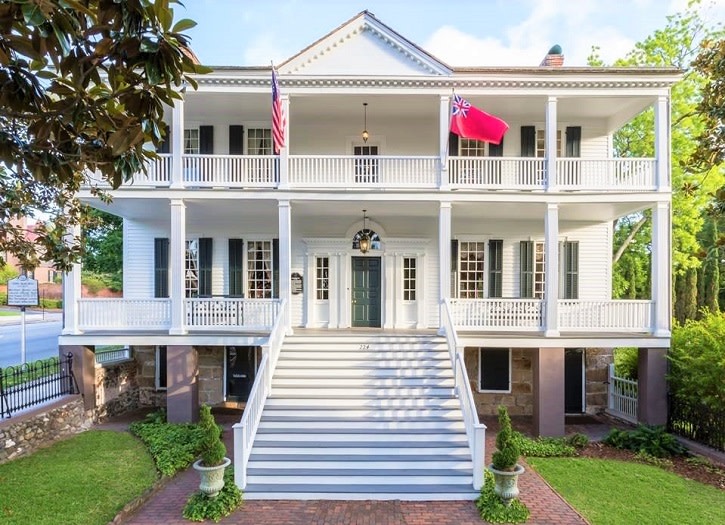 Cape Fear Legends & Lore Walking Tour