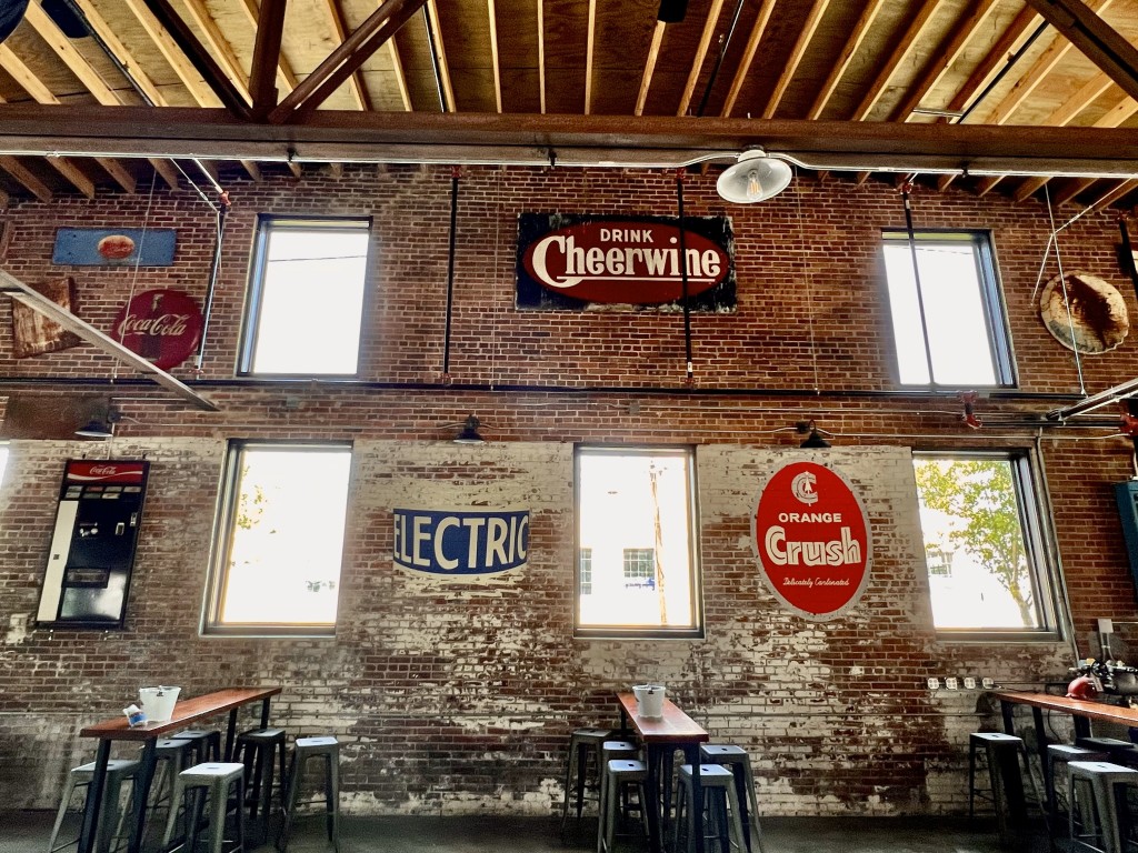 Bowstring Burgers & Brewyard - wilmington