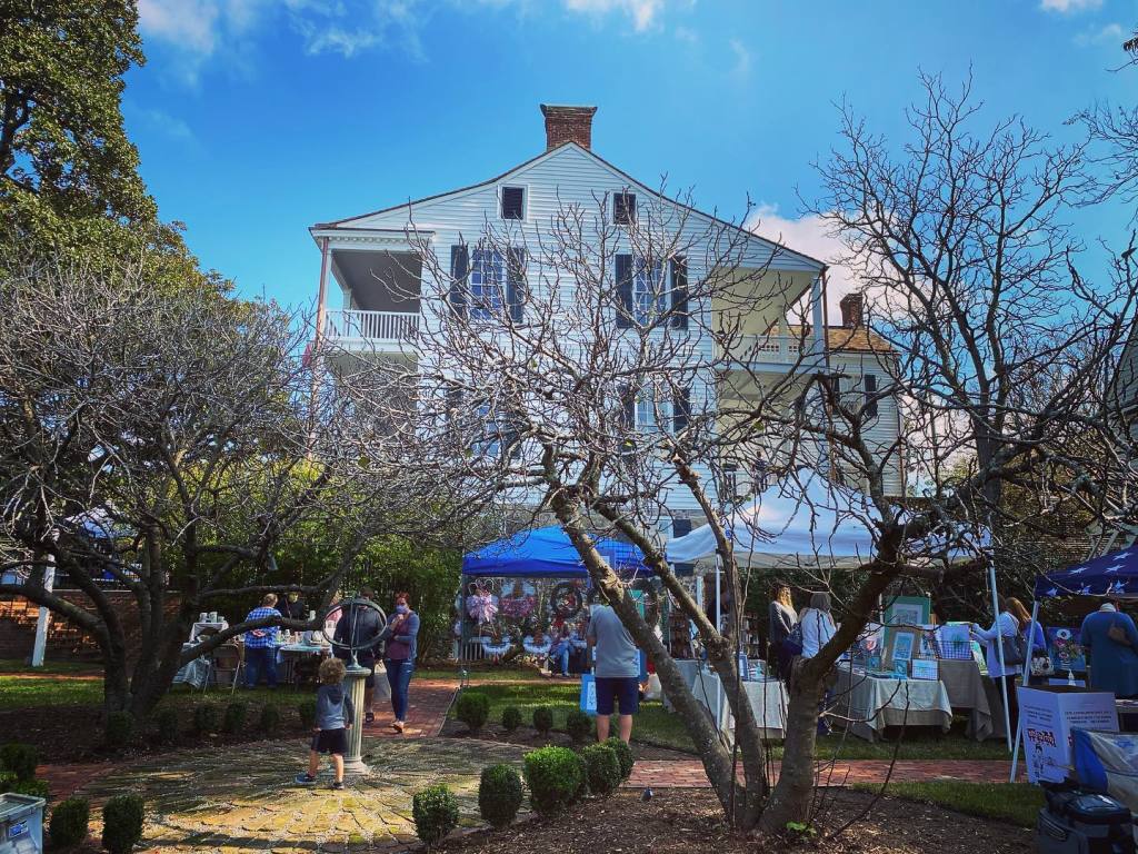 Holiday Market: Burgwin-Wright House and Gardens