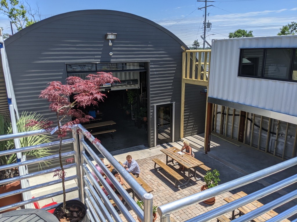Cargo District – photo 4