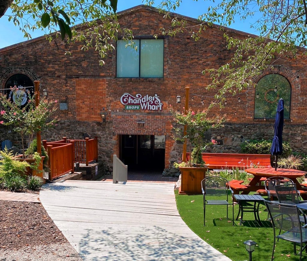 Chandler's Wharf Warehouse Shops – photo 1