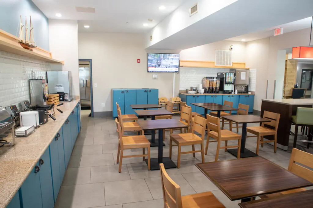 Country Inn & Suites by Radisson – photo 3