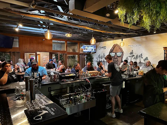 Crypted Den Bar & Lounge Beer Garden – photo 2