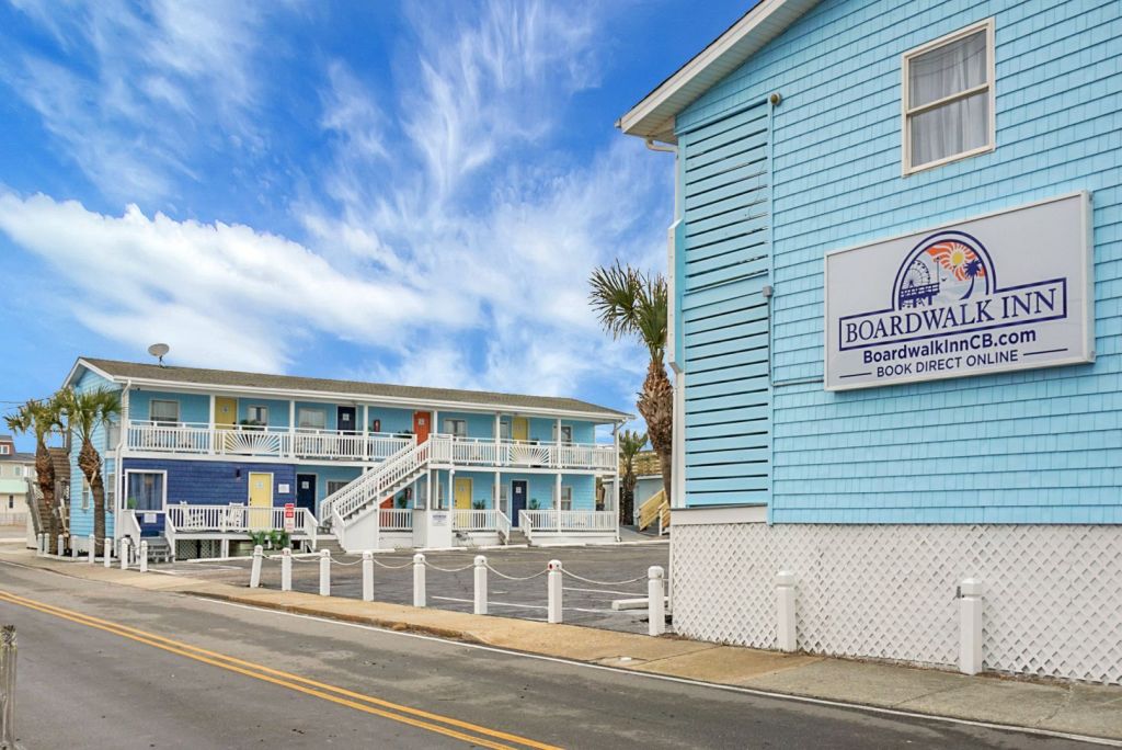 Boardwalk Inn – photo 1