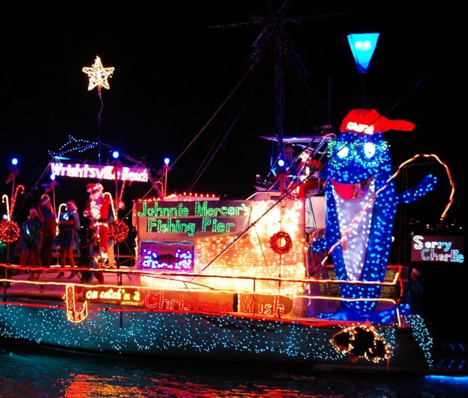 NC Holiday Flotilla at Wrightsville Beach – photo 2