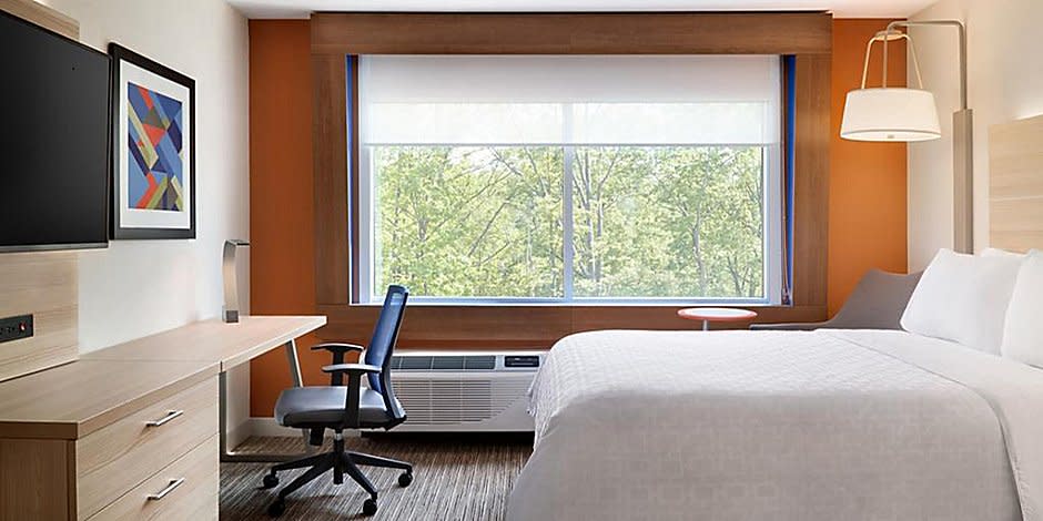 Holiday Inn Express Wilmington-Porters Neck – photo 6