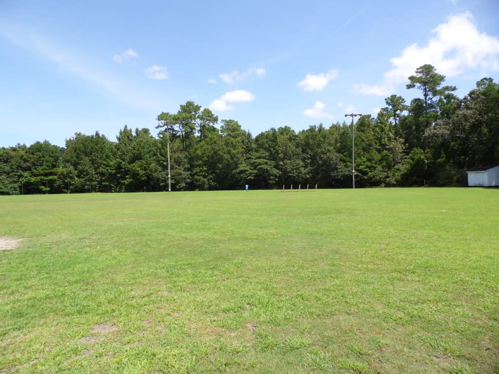 Hoggard Athletic Complex – photo 1