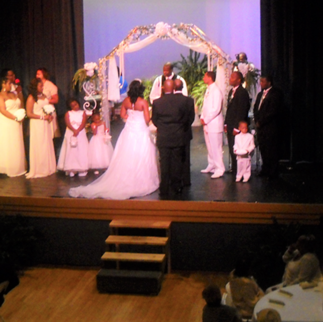Hannah Block Historic USO/Community Arts Center – photo 5