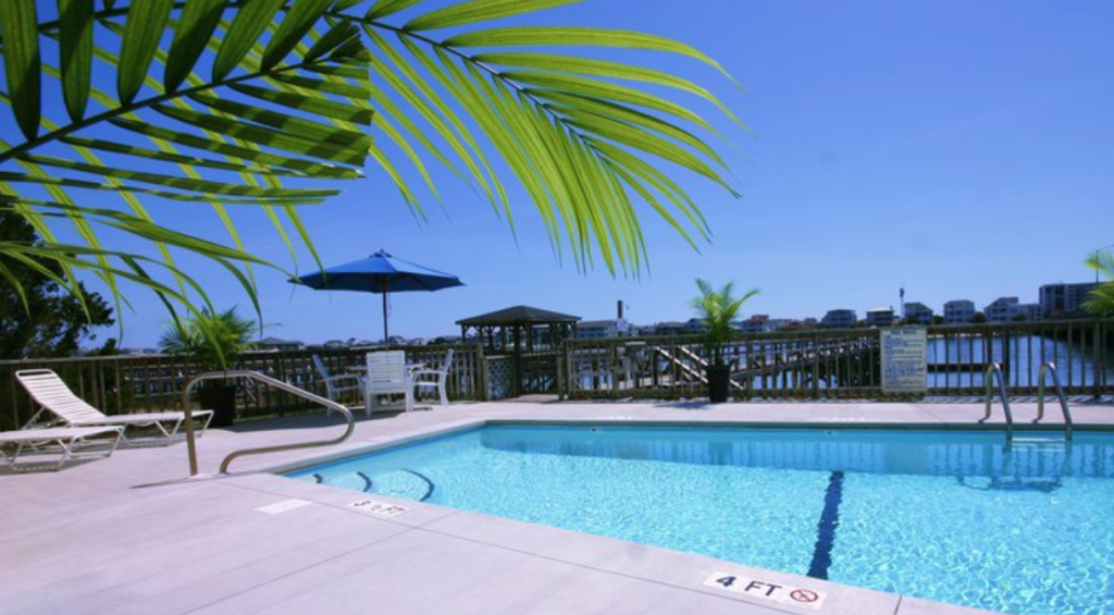 Harbor Inn – photo 1