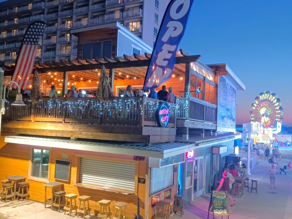 Hurricane Alley's – photo 3