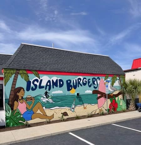Island Burgers & Bites – photo 4