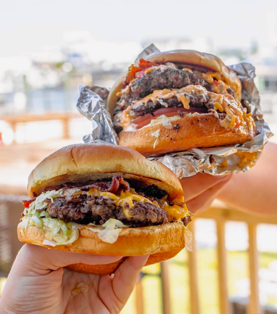 Island Burgers & Bites – photo 3
