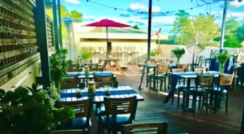 JohnnyLukes KitchenBar – photo 3
