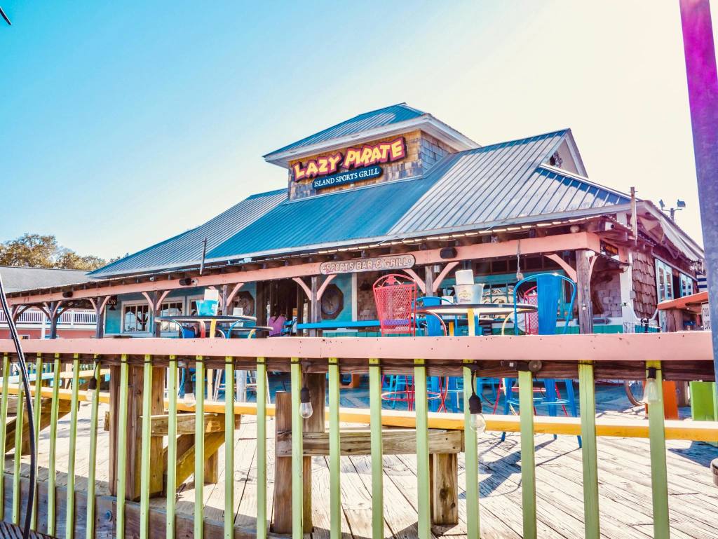 Pirates Cove Hotel – photo 3